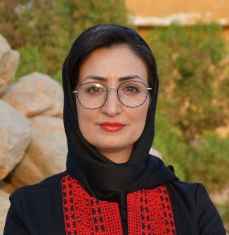 پریسا غفاری، کوچ